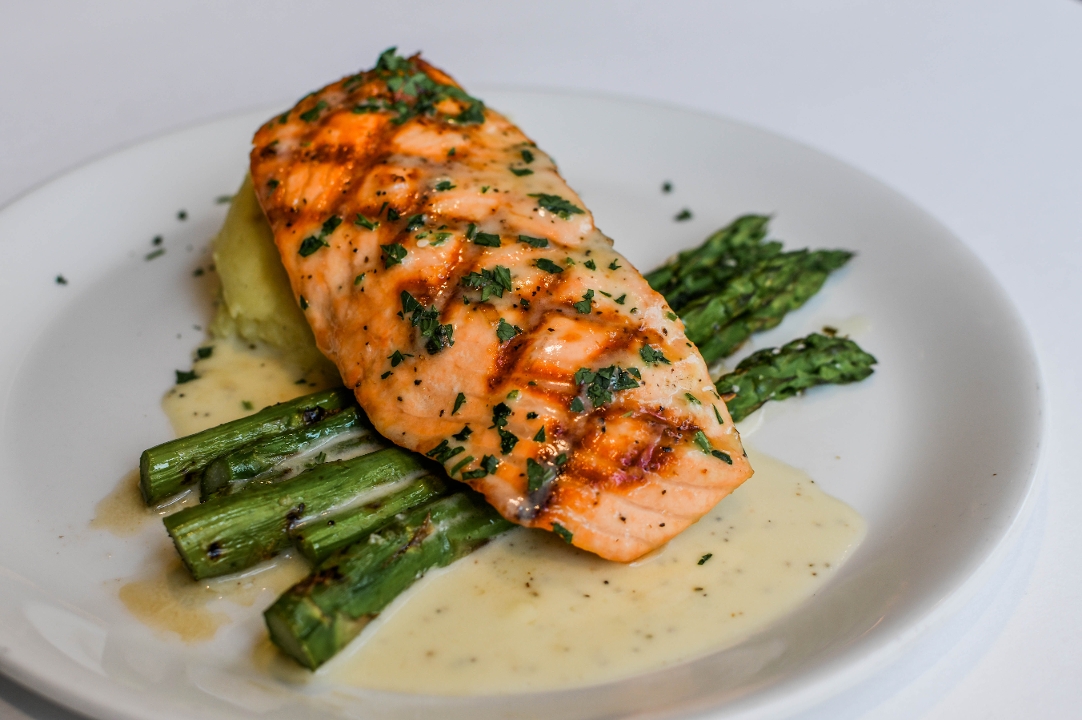 Order Grilled Salmon food online from 3 Squares store, Maple Grove on bringmethat.com