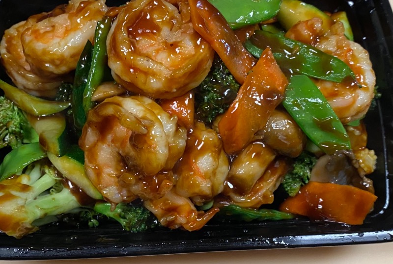 Order 22. Shrimp with Mixed Vegetable Combination Dinner food online from Chen's Yummy House store, Dumont on bringmethat.com
