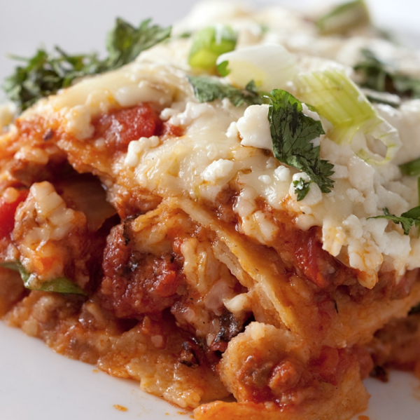 Order Meat Lasagna food online from Giant New York Pizza store, Santee on bringmethat.com