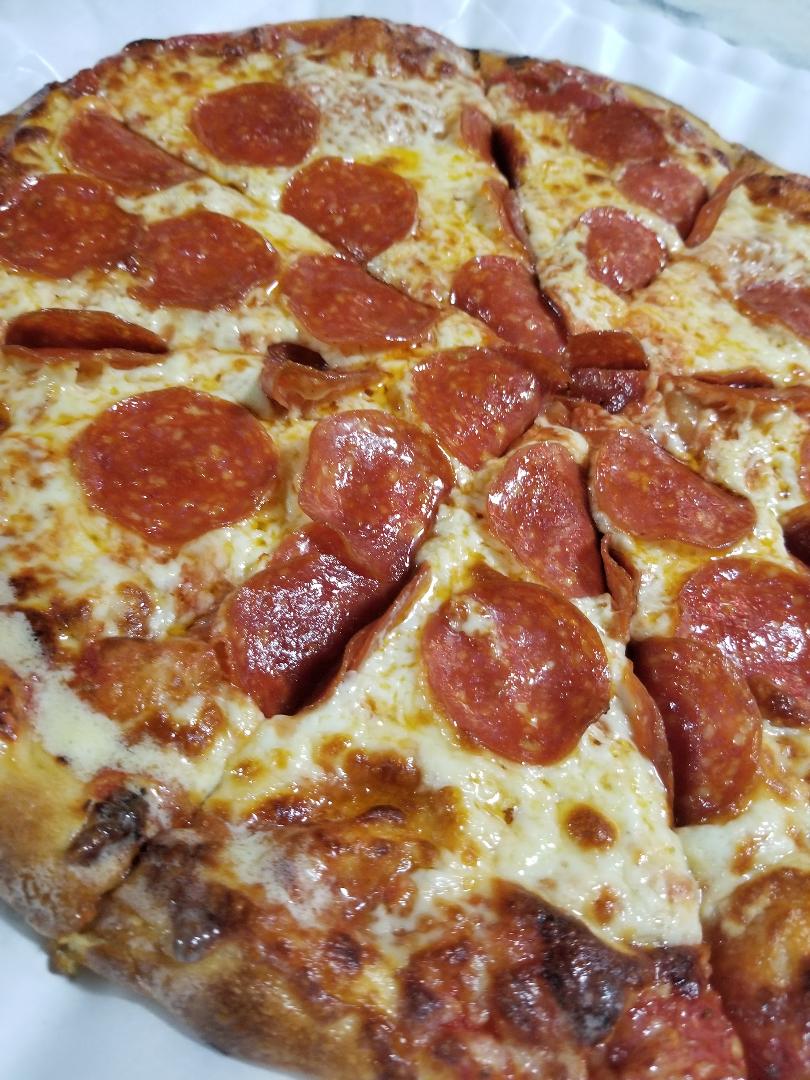Order Pepperoni Pizza food online from Midnite Slice store, Seabrook on bringmethat.com