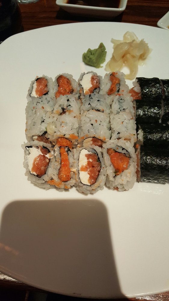 Order Philadelphia Roll food online from Tomo Japanese Cuisine store, Troy on bringmethat.com