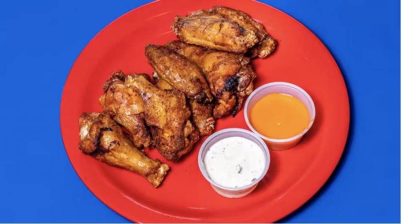 Order Smoked Wings food online from Bandana's Bar-B-Q - St. Peters store, Saint Peters on bringmethat.com