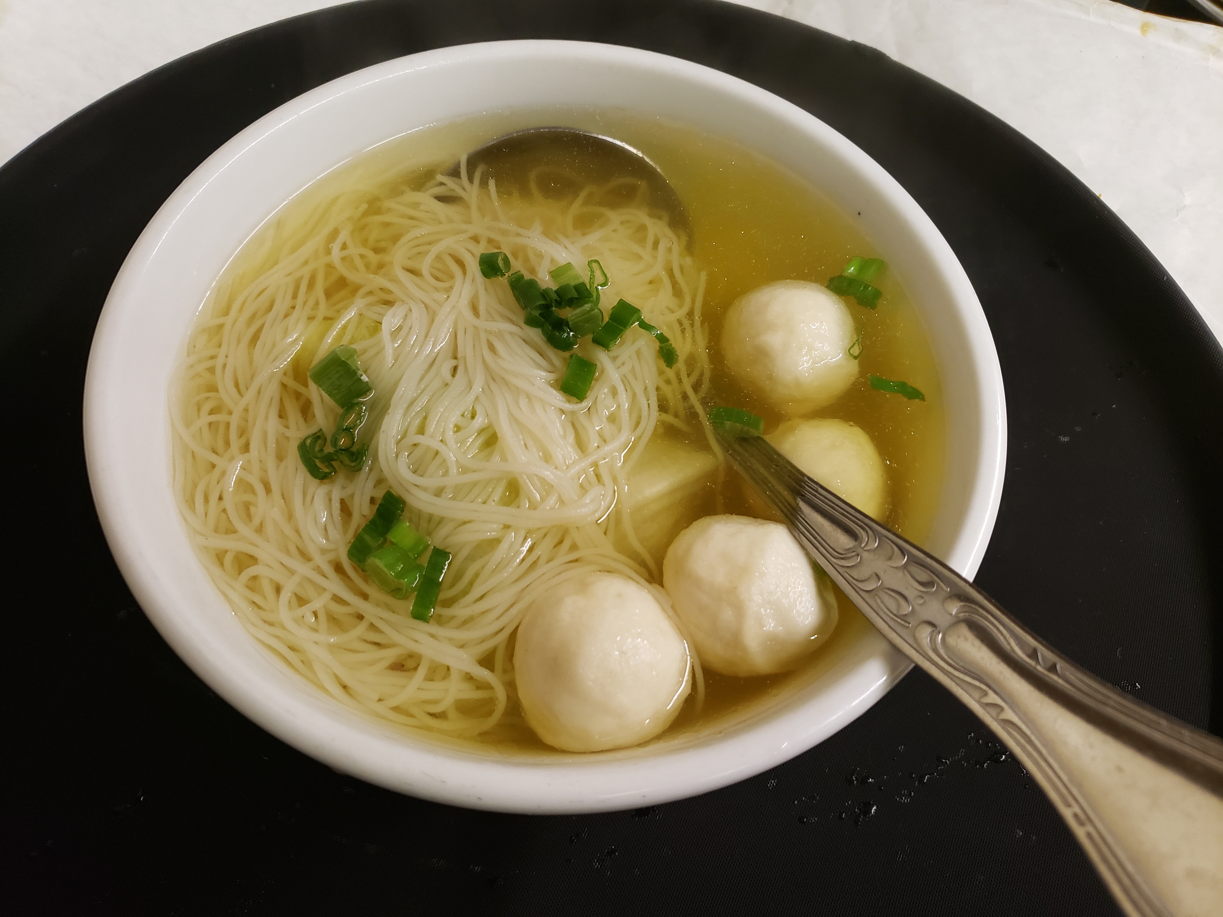 Order 150. Fish Ball with Rice Noodle Soup 鱼蛋米粉 food online from Jade Palace store, Louisville on bringmethat.com