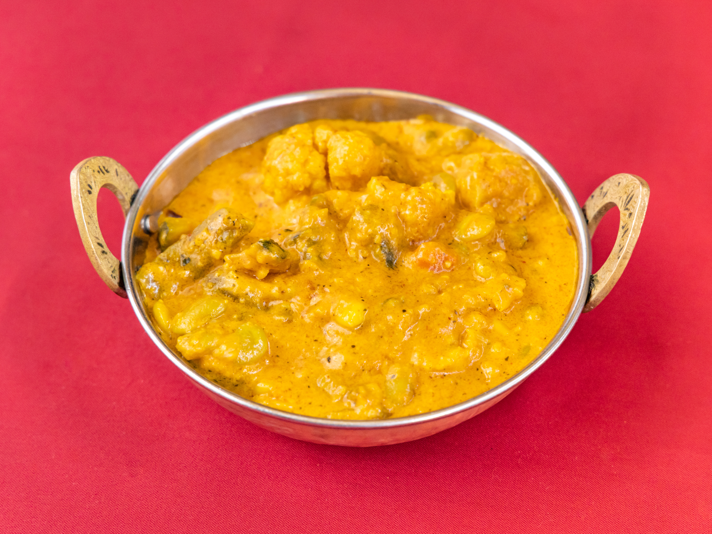 Order Vegetable Korma food online from Lal Mirch Indian Restaurant store, Agoura Hills on bringmethat.com