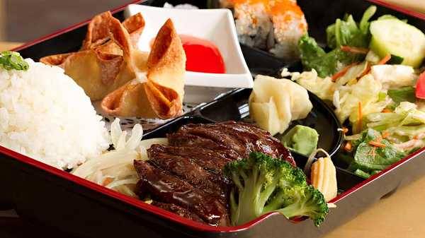Order Steak Hibachi Bento (7 oz) food online from Extreme Teriyaki Grill Express store, Tucker on bringmethat.com