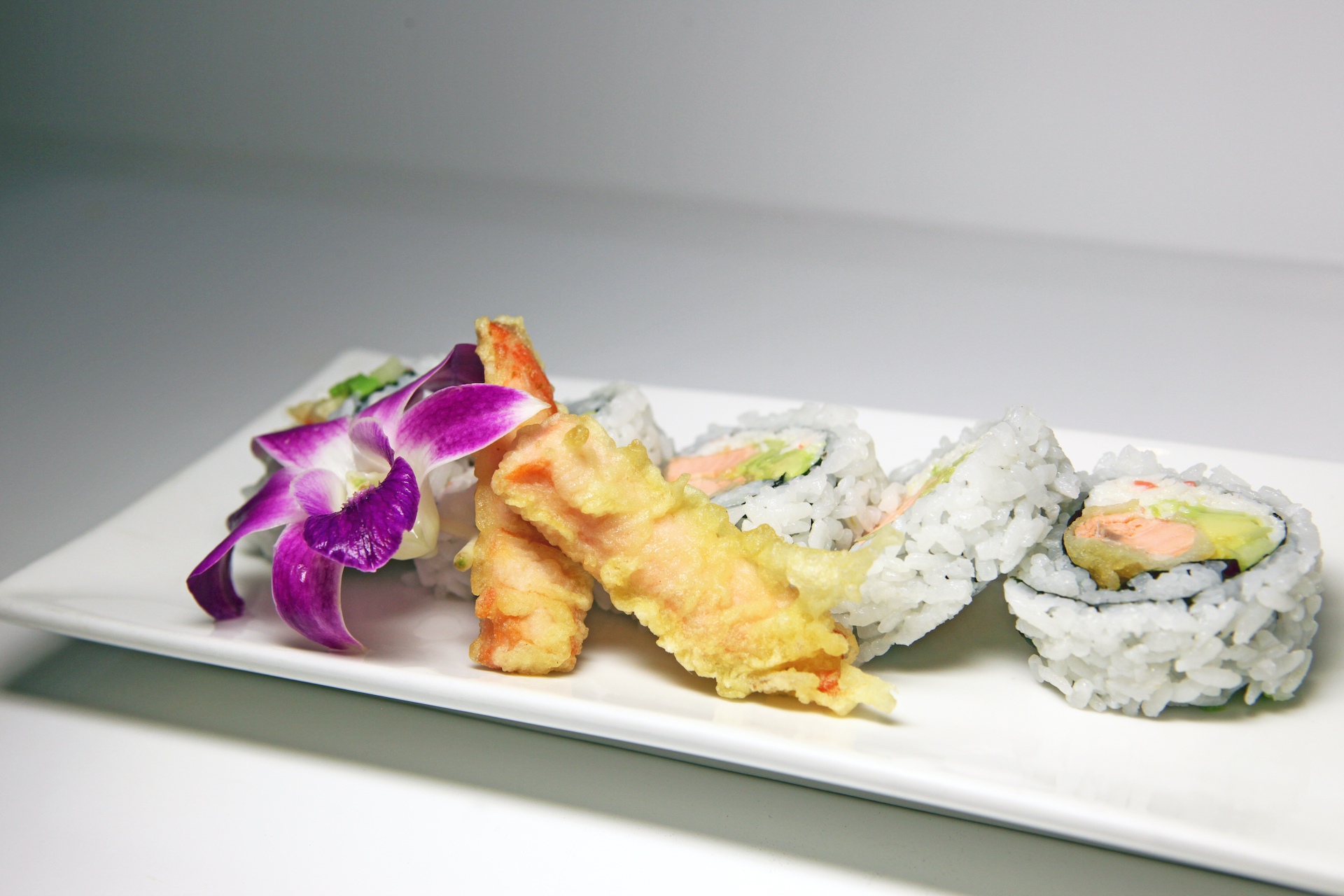 Order Salmon Tempura Roll food online from Sushi Yoko store, Gardena on bringmethat.com