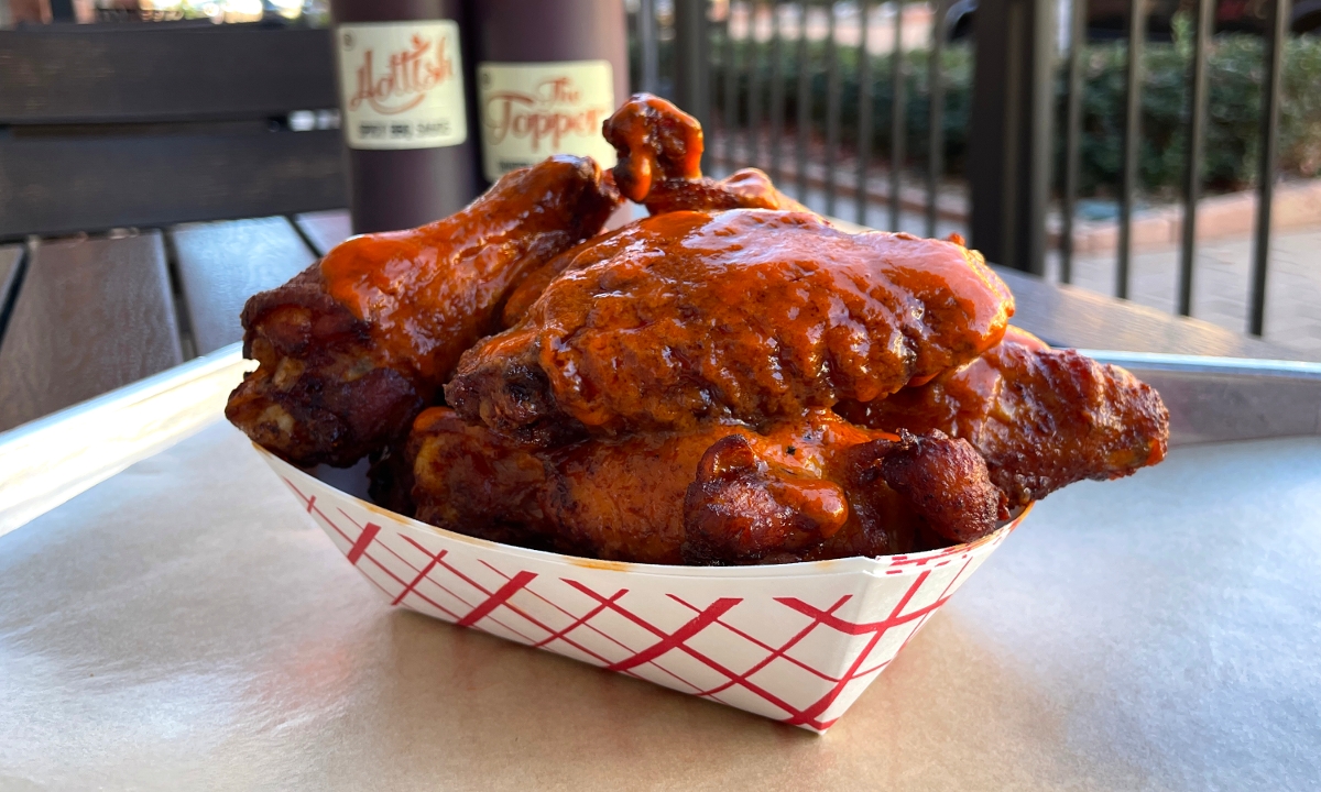 Order Buffalo Chicken Wings food online from Gque Bbq store, Lone Tree on bringmethat.com