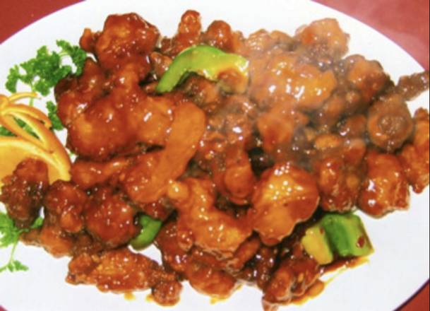 Order General Tso's Chicken food online from Hometown Chinese Restaurant store, Bryan on bringmethat.com