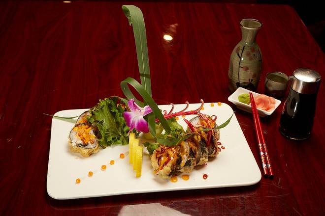 Order Spicy Rio Roll (Deep Fried) food online from Kyoto Japanese Steakhouse store, Royal Oak on bringmethat.com