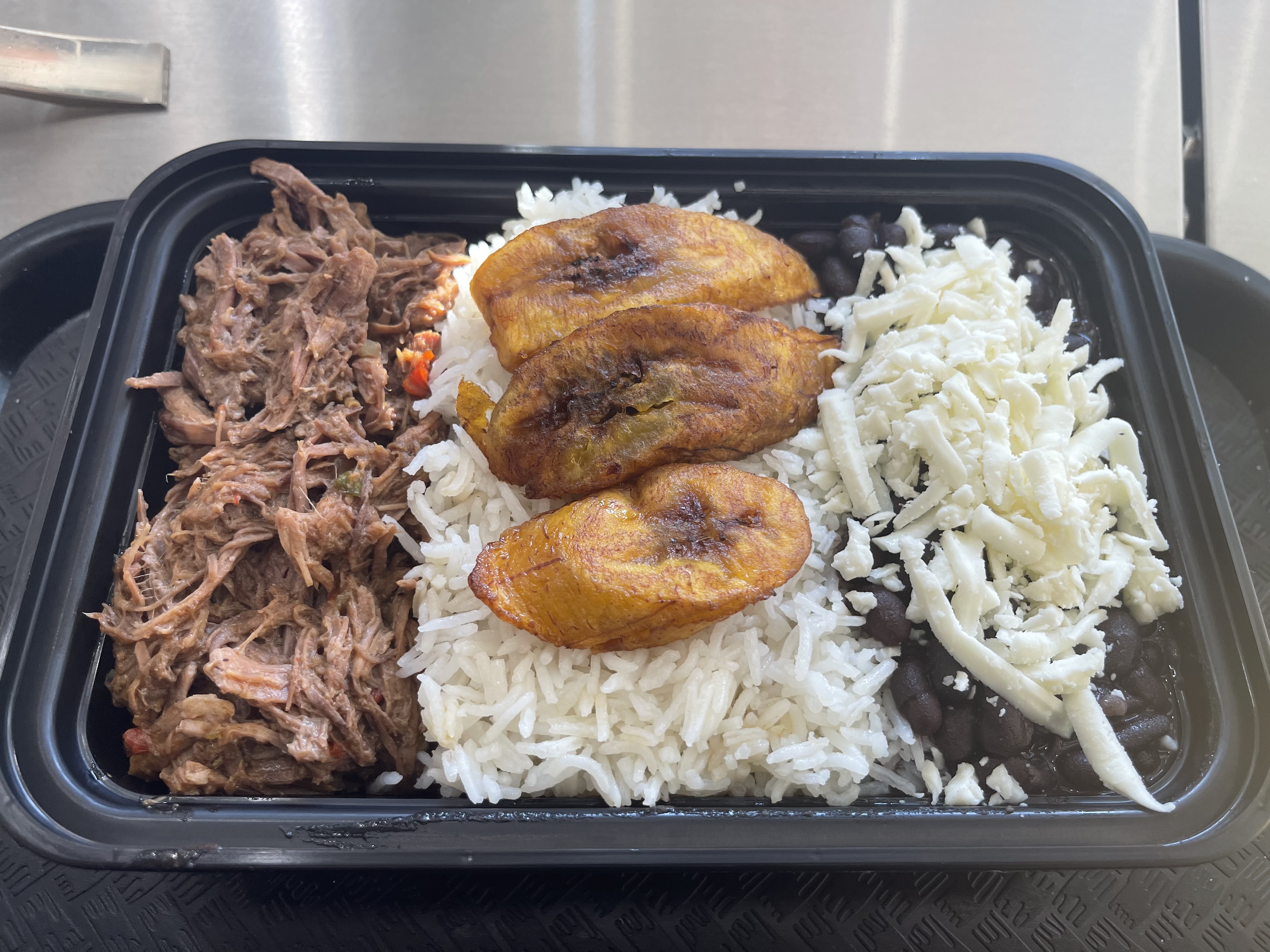 Order Pabellon Criollo  food online from Arepas Cafe Li store, North Merrick on bringmethat.com