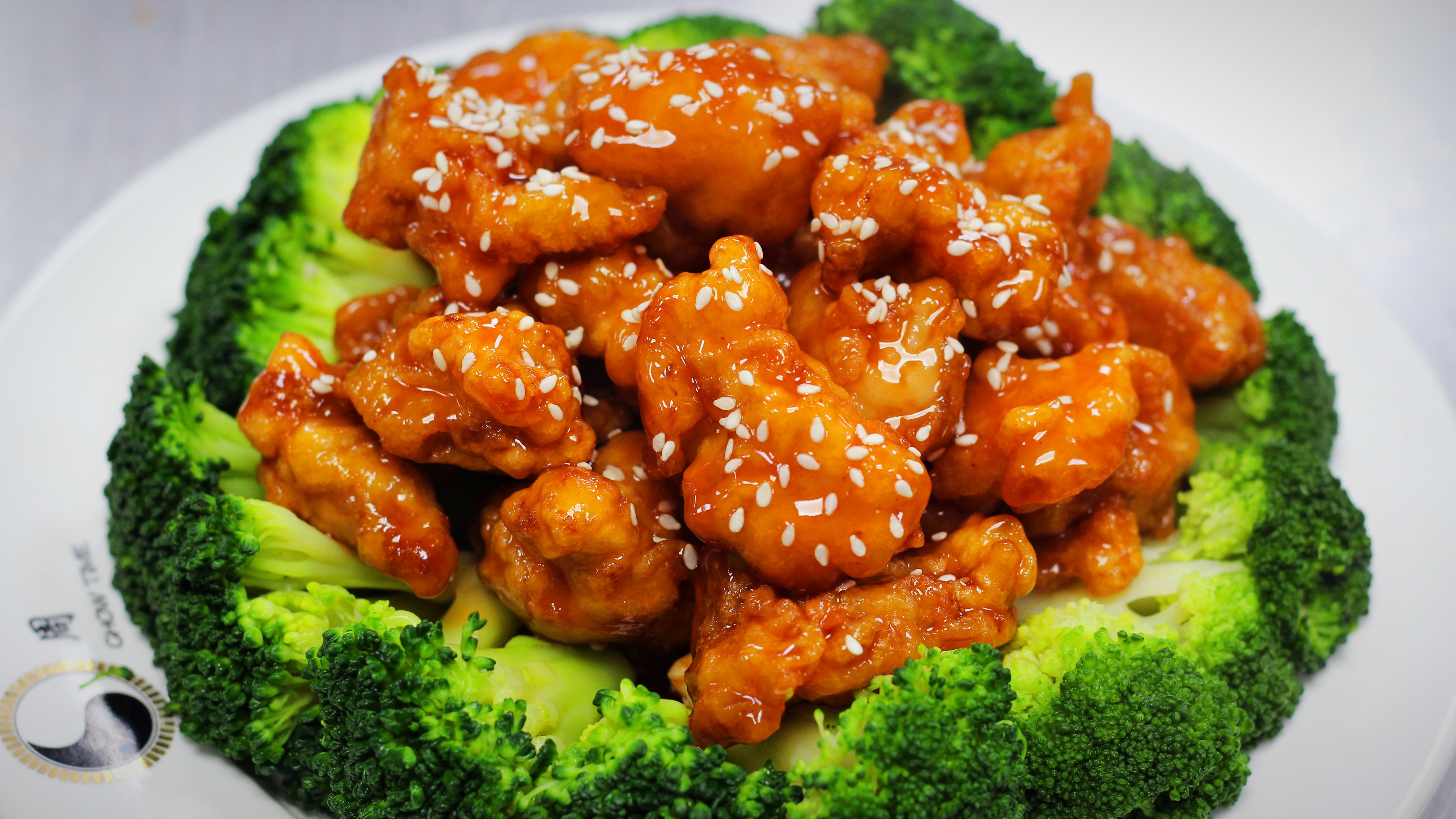 Order C4. Sesame Chicken food online from Captain King Seafood City store, Memphis on bringmethat.com