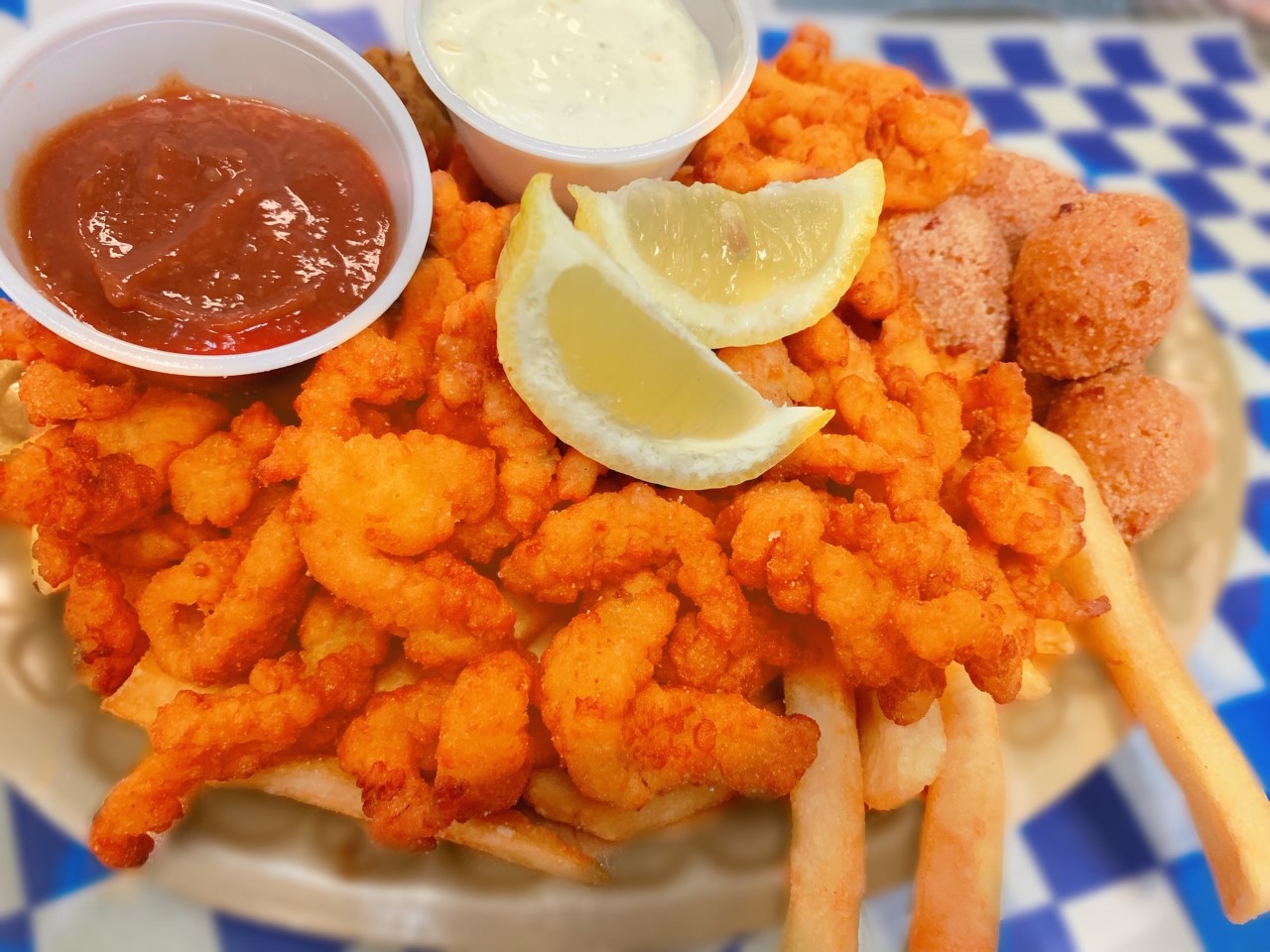 Order New England Clam Strips Dinner food online from Village Pizza & Seafood store, Santa Fe on bringmethat.com