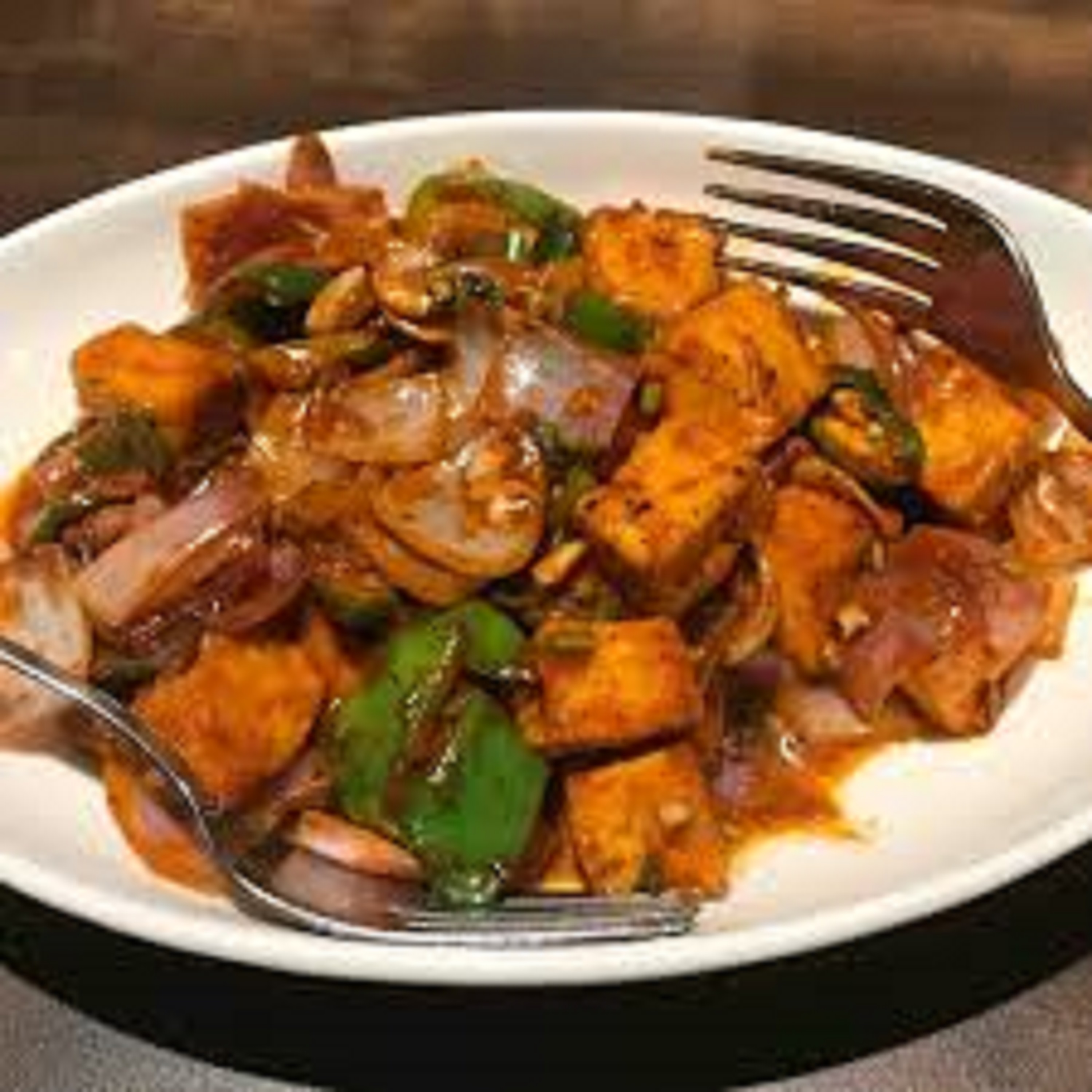 Order Chilli Paneer food online from Swagath Plaza store, Norfolk on bringmethat.com