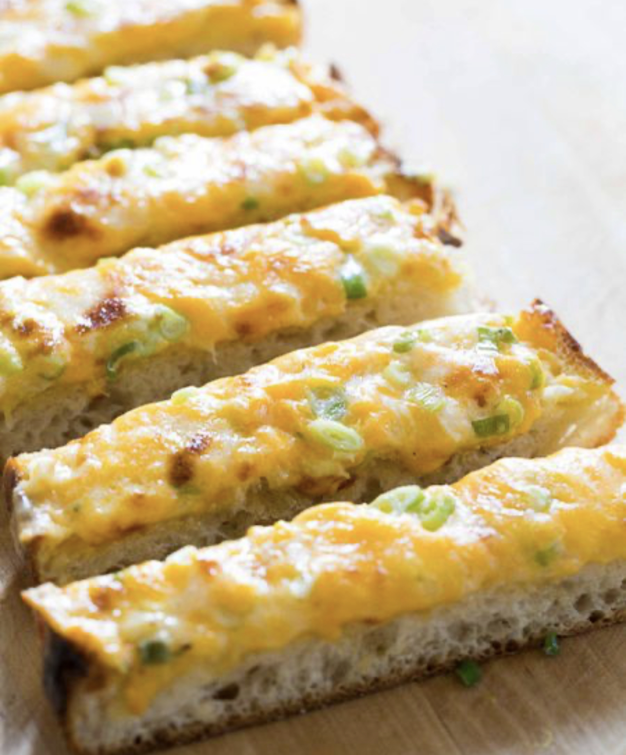 Order  Cheesy Bread food online from Upland Pizza Company store, Upland on bringmethat.com