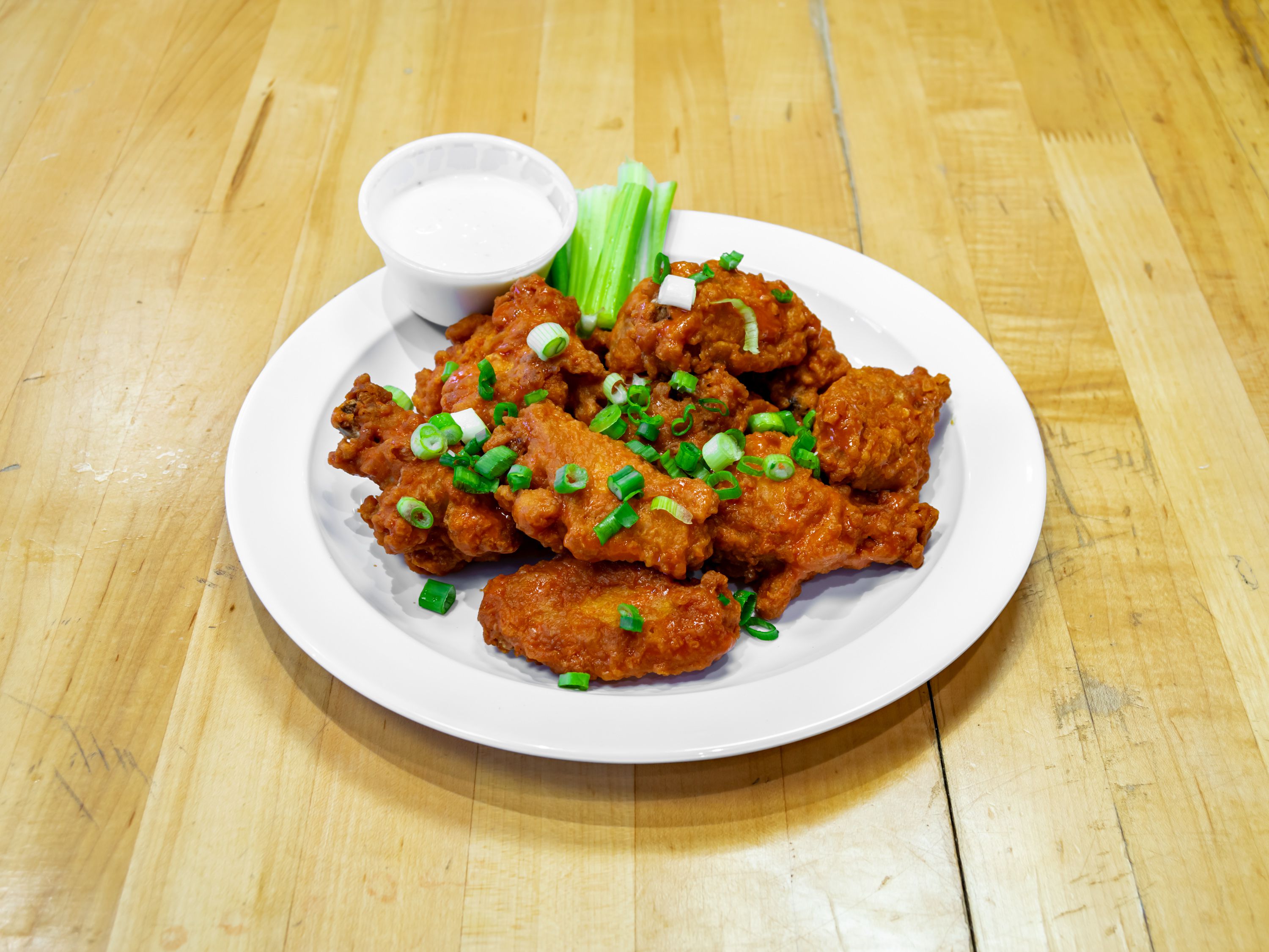 Order Boneless Wings food online from Paolo Kitchen store, New Providence on bringmethat.com