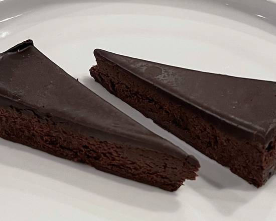 Order Flourless Chocolate Cake food online from Smokeheads By Rick Tramonto store, Wilmette on bringmethat.com