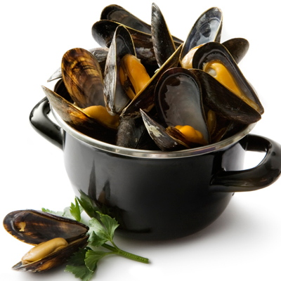 Order Prince Edward Island Mussels food online from Front Street Station store, Greenport on bringmethat.com
