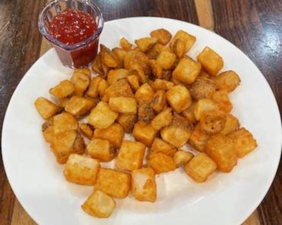 Order Crispy Cubed Potatoes food online from Silver Spoon Diner store, New York on bringmethat.com