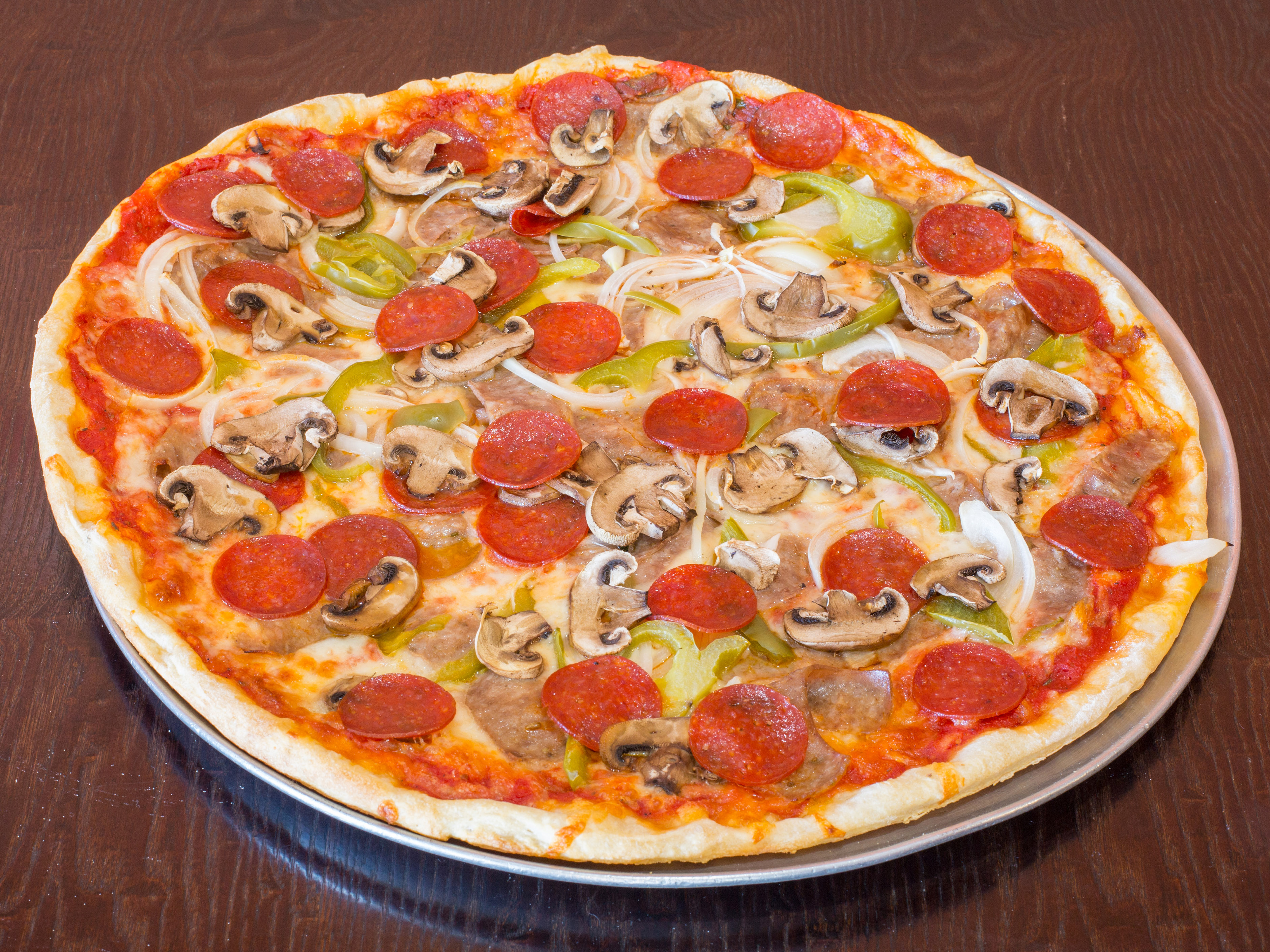 Order Special Pizza food online from Primo Pizza store, Wayne on bringmethat.com