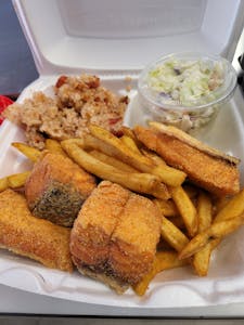 Order (FRIDAYS ONLY) Seafood Platter food online from Nauling Texas Bbq & Soul Food store, Topeka on bringmethat.com