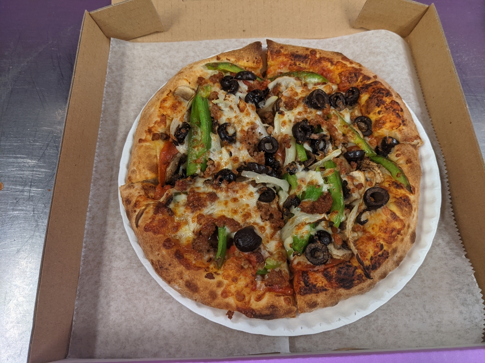Order Personal CYO Pizza food online from Magpies Gourmet Pizza store, Tucson on bringmethat.com
