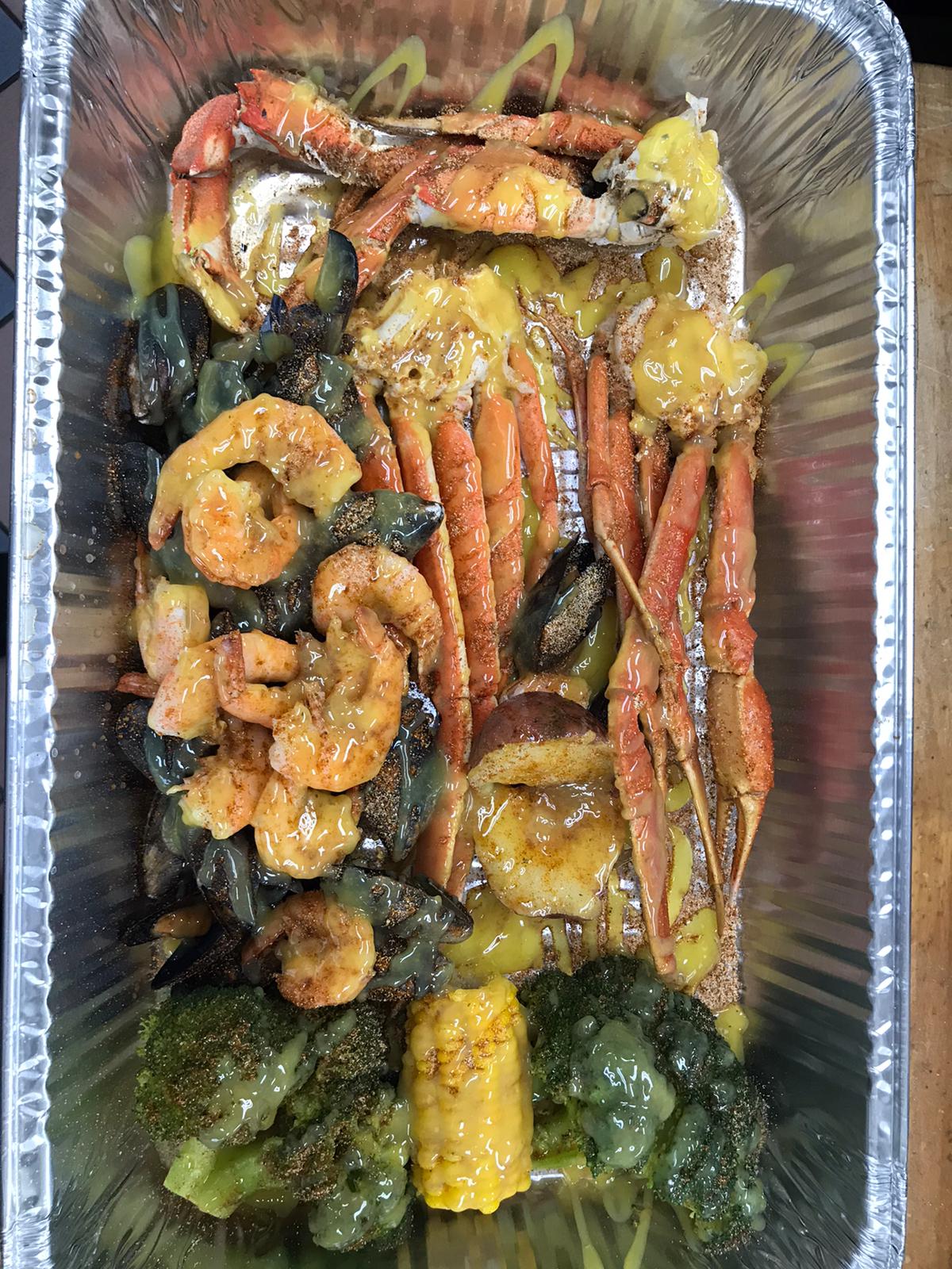 Order N5 steamed seafood ( 1 Salmon) food online from Galaxy Pizza store, Philadelphia on bringmethat.com