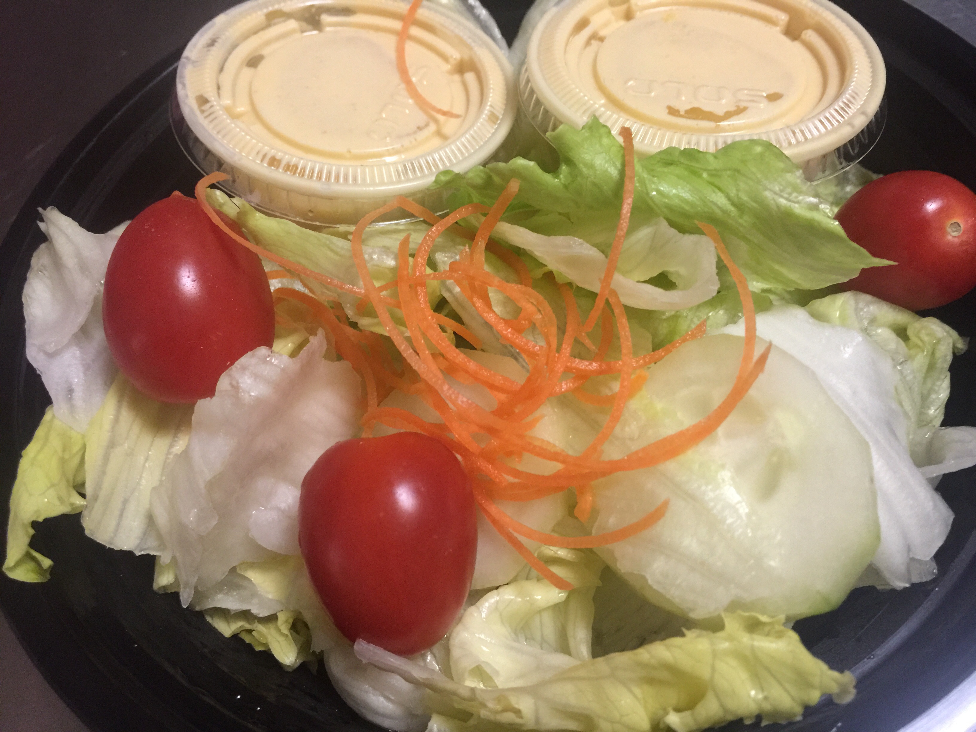 Order Green Salad food online from Oishi Sushi store, Hackensack on bringmethat.com
