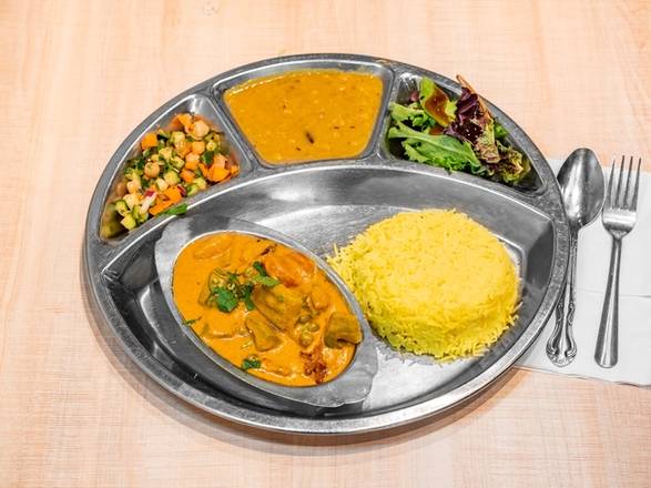 Order Madras Chicken Curry Thali food online from Zareens store, Redwood City on bringmethat.com