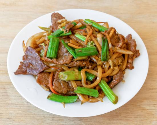 Order Beef Yaki Udon food online from New Great Wall store, South Orange on bringmethat.com