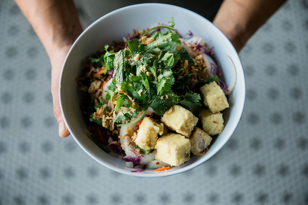 Order Vietnamese Tofu Salad food online from Banh Oui store, Los Angeles on bringmethat.com