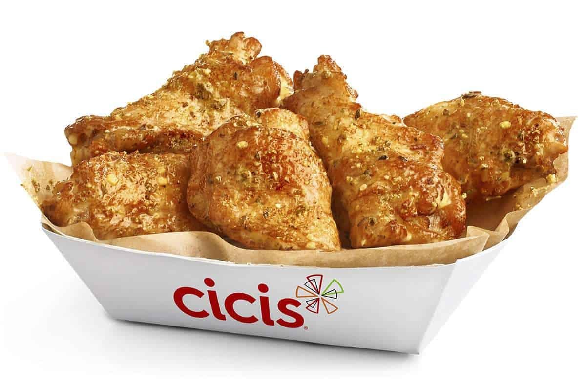 Order Garlic Parmesan Wings - 5 Pieces food online from Cicis Pizza store, Arlington on bringmethat.com