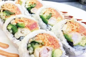 Order 204. Big Bang Roll  food online from Maguro Sushi House store, Rochelle Park on bringmethat.com
