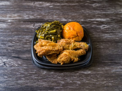 Order Large Fried Chicken Dinner Combo Plate food online from Flava Kitchen And Catering store, Mt Vernon on bringmethat.com