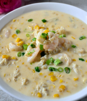 Order Crab & Corn Bisque Soup food online from Doe Eat Place Of Springfield store, Springfield on bringmethat.com