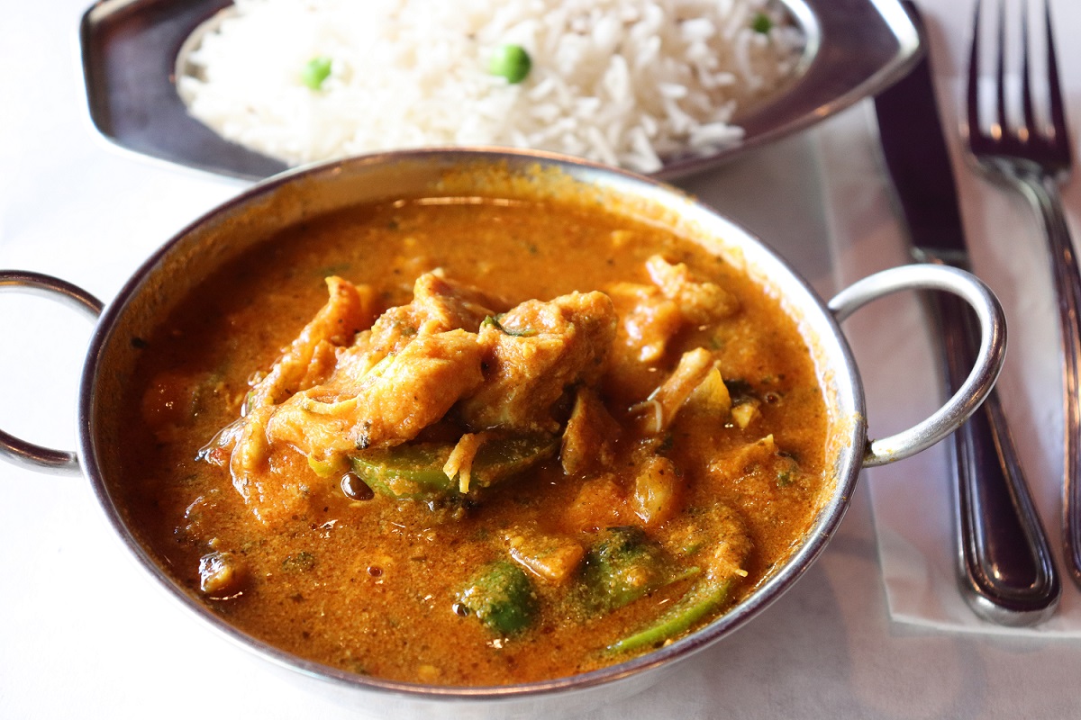 Order Chicken Curry food online from Indian Tandoor store, San Diego on bringmethat.com