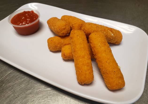 Order Mozzarella Sticks (7 Each) food online from Half Moon Grill store, New Orleans on bringmethat.com
