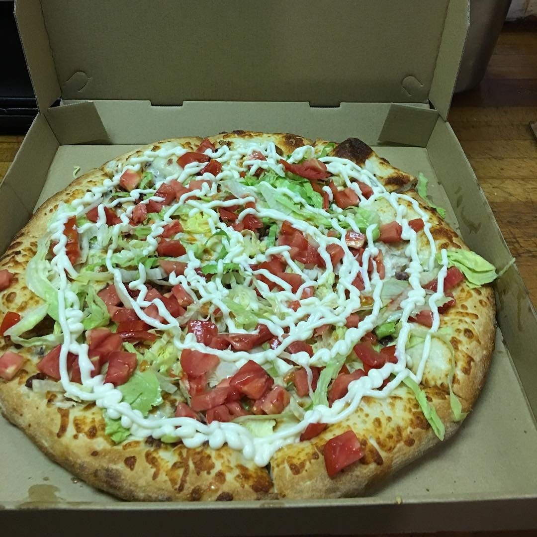 Order Vegetarian Pizza - Small 10" food online from Iggys Pizza store, Woodhaven on bringmethat.com