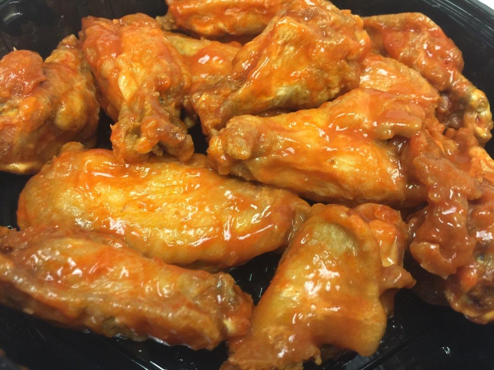 Order 6 Wings food online from Best Gyros store, Mayfield Heights on bringmethat.com
