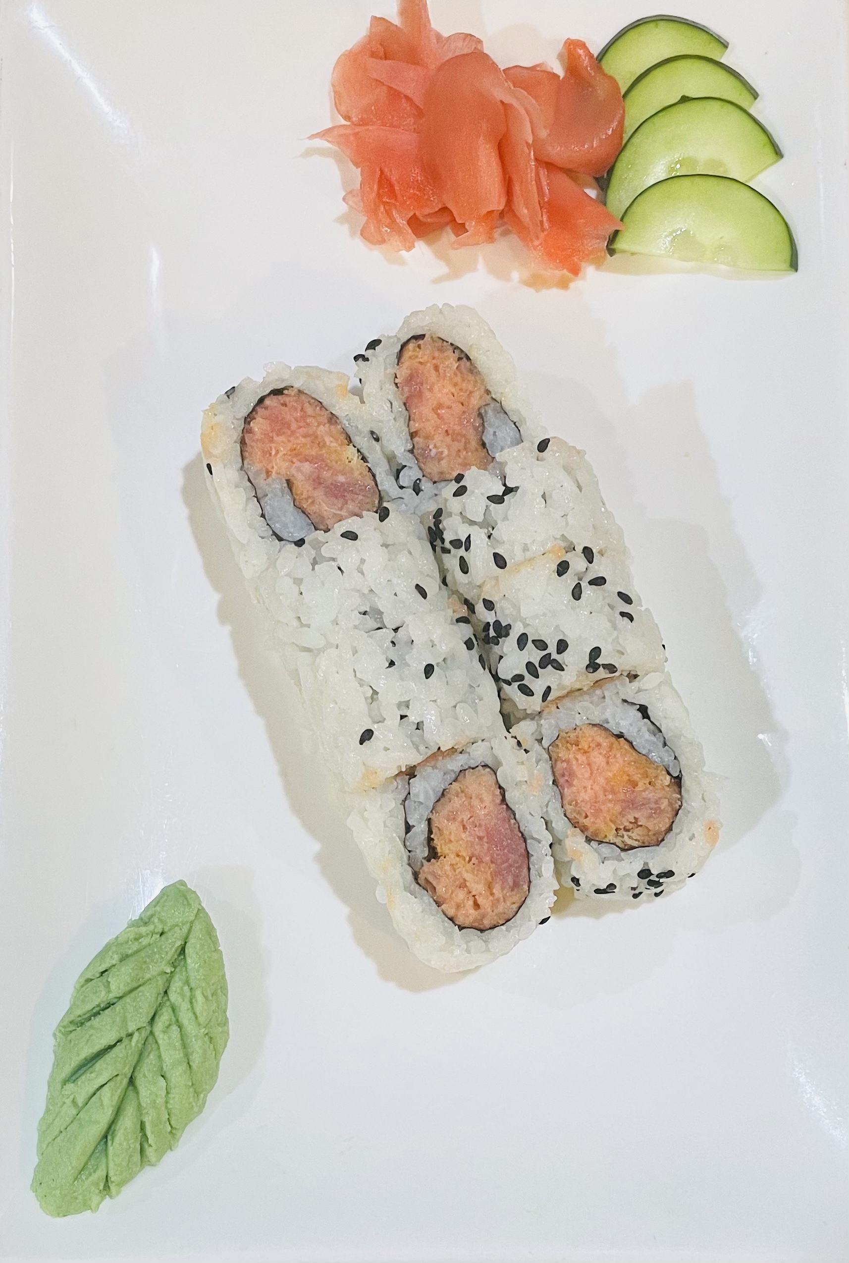 Order Spicy Tuna Roll food online from Yuyo Japanese Restaurant store, Lubbock on bringmethat.com