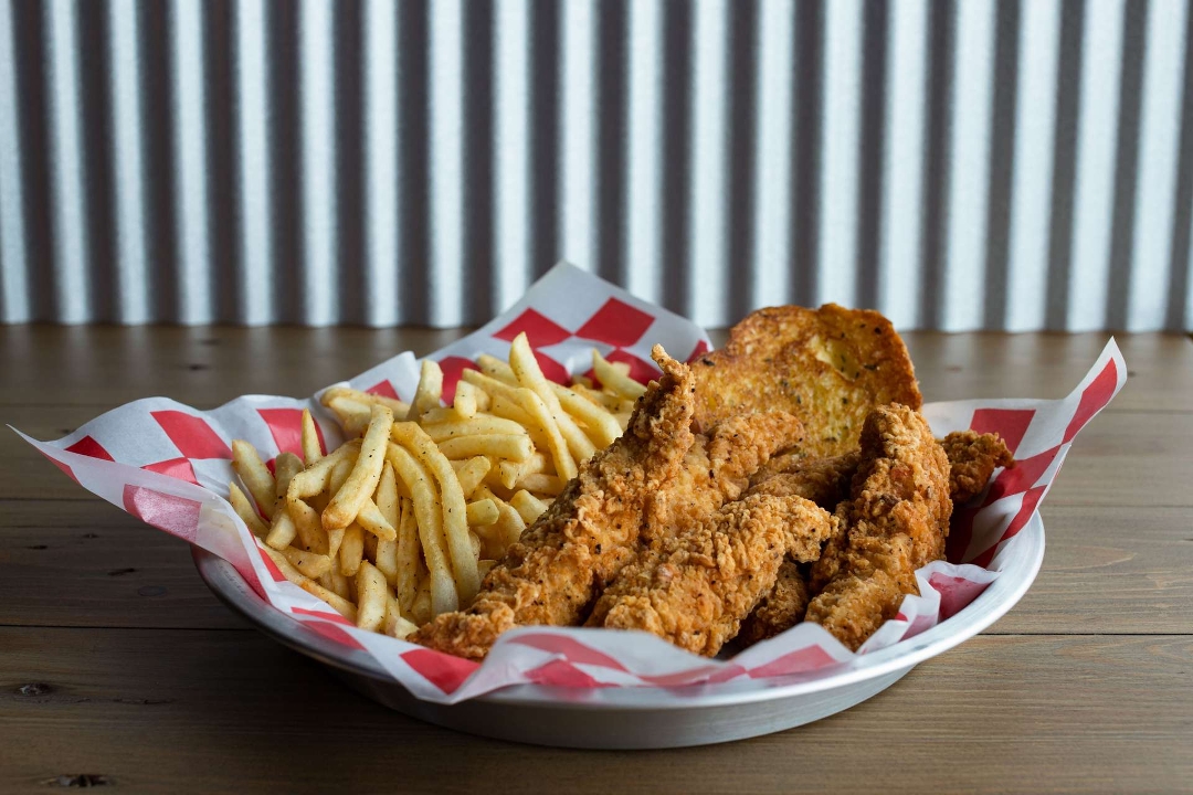 Order 5 Chicken Tenders Combo food online from 7 Spice Cajun Seafood store, Humble on bringmethat.com