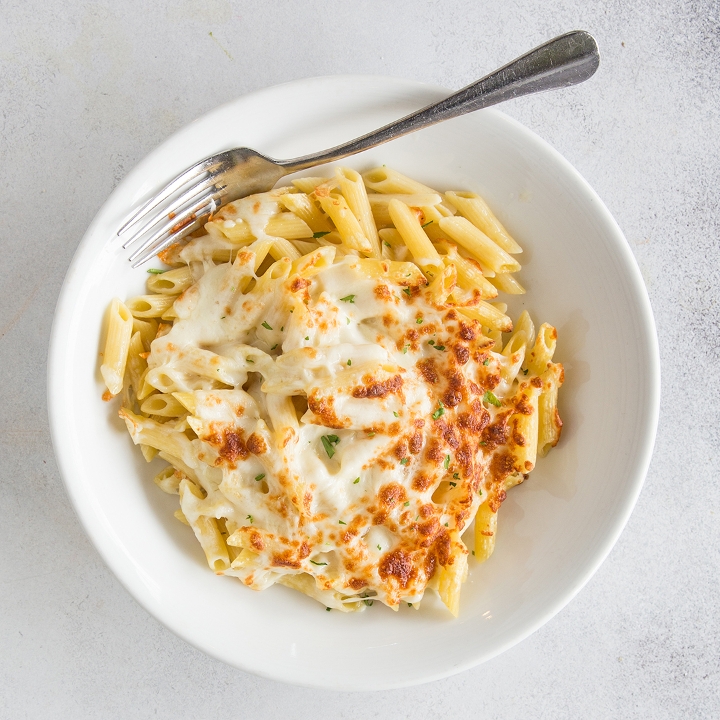 Order Baked Cheese Penne food online from Central Perk Cafe store, Cedarhurst on bringmethat.com