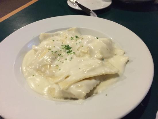 Order Cheese Ravioli with Alfredo food online from Bona Pizza store, San Jose on bringmethat.com