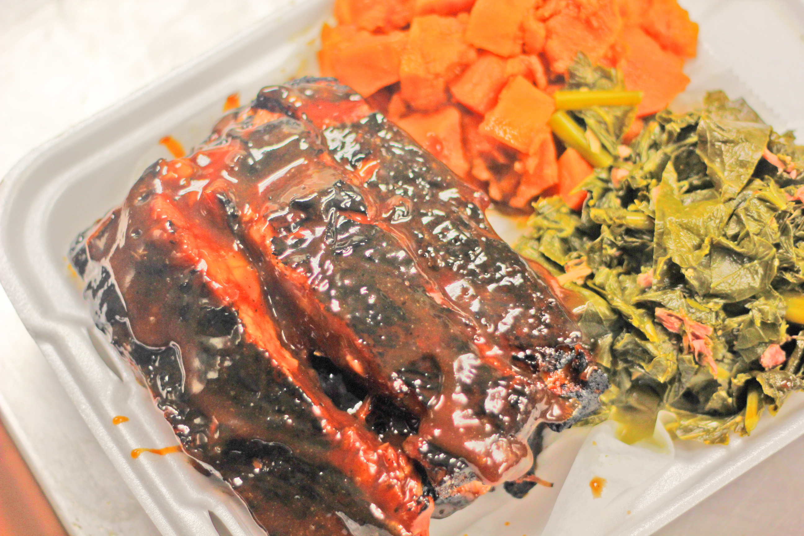 Order Pork Ribs Platter food online from Ma'Mom Mable Kitchen Table store, Burlington on bringmethat.com