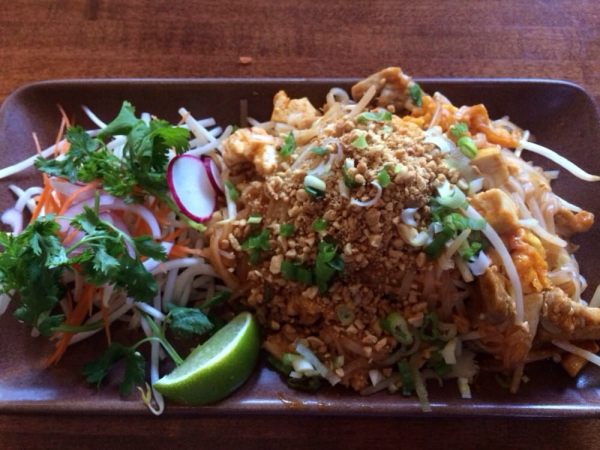 Order Pad Thai Noodles food online from Rin's Thai Restaurant store, San Francisco on bringmethat.com