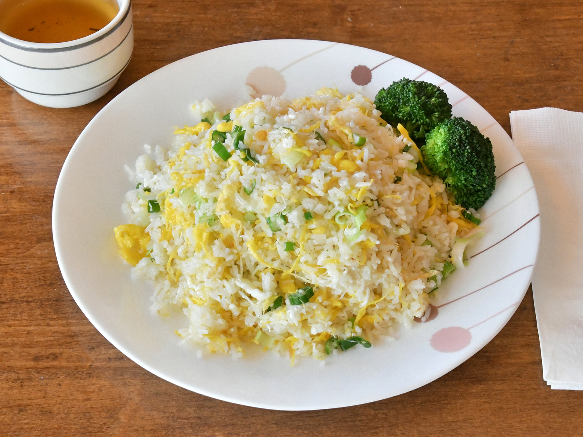 Order N8. Pineapple Fried Rice with Chicken food online from The pearl house store, Albany on bringmethat.com