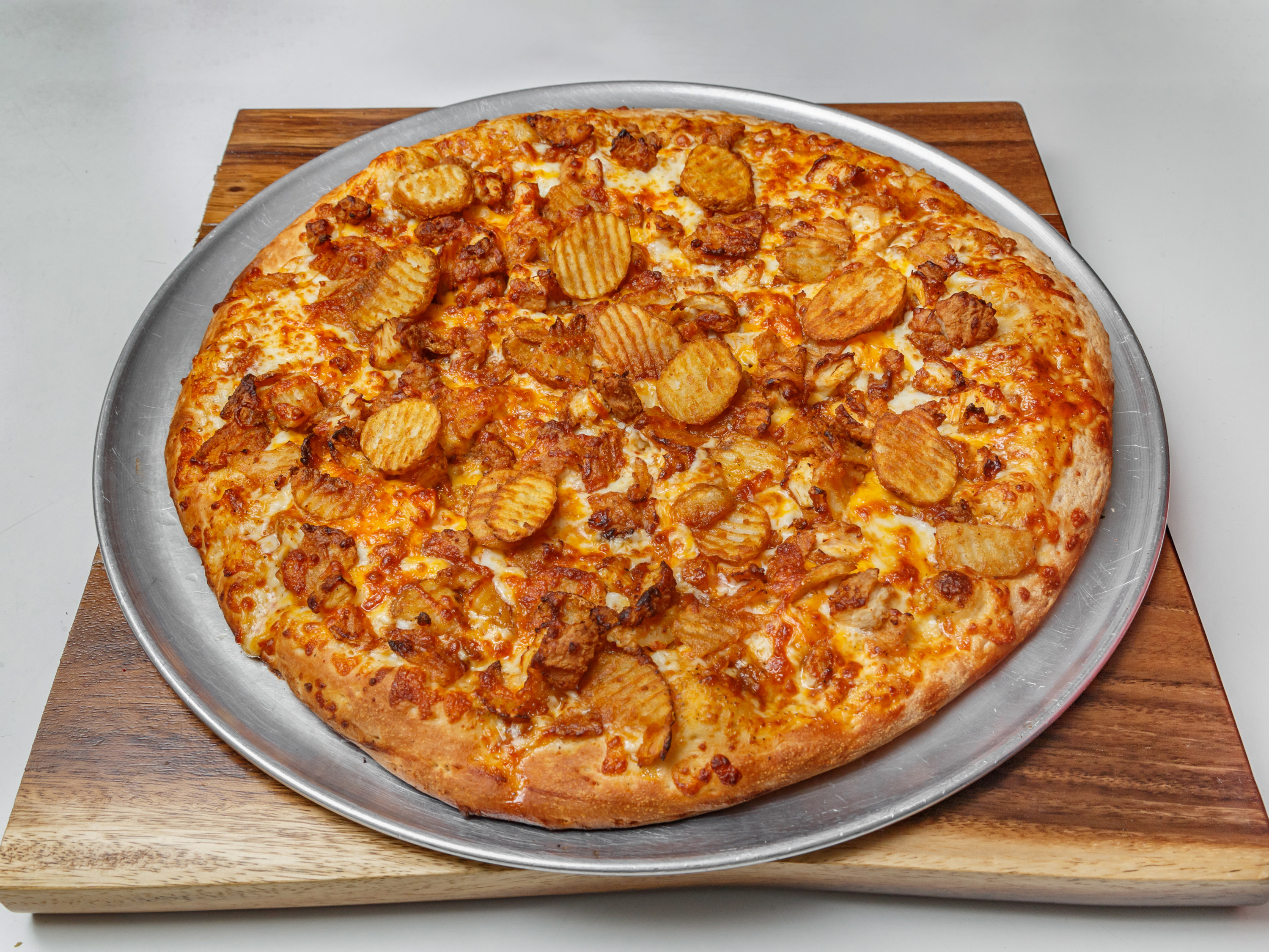 Order Buffalo Chicken Pizza food online from Pizza Perfectta store, Pittsburgh on bringmethat.com