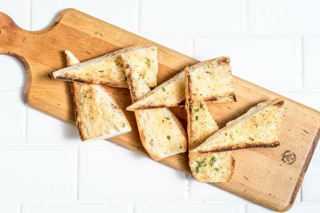 Order Garlic Bread food online from Pastini store, Eugene on bringmethat.com