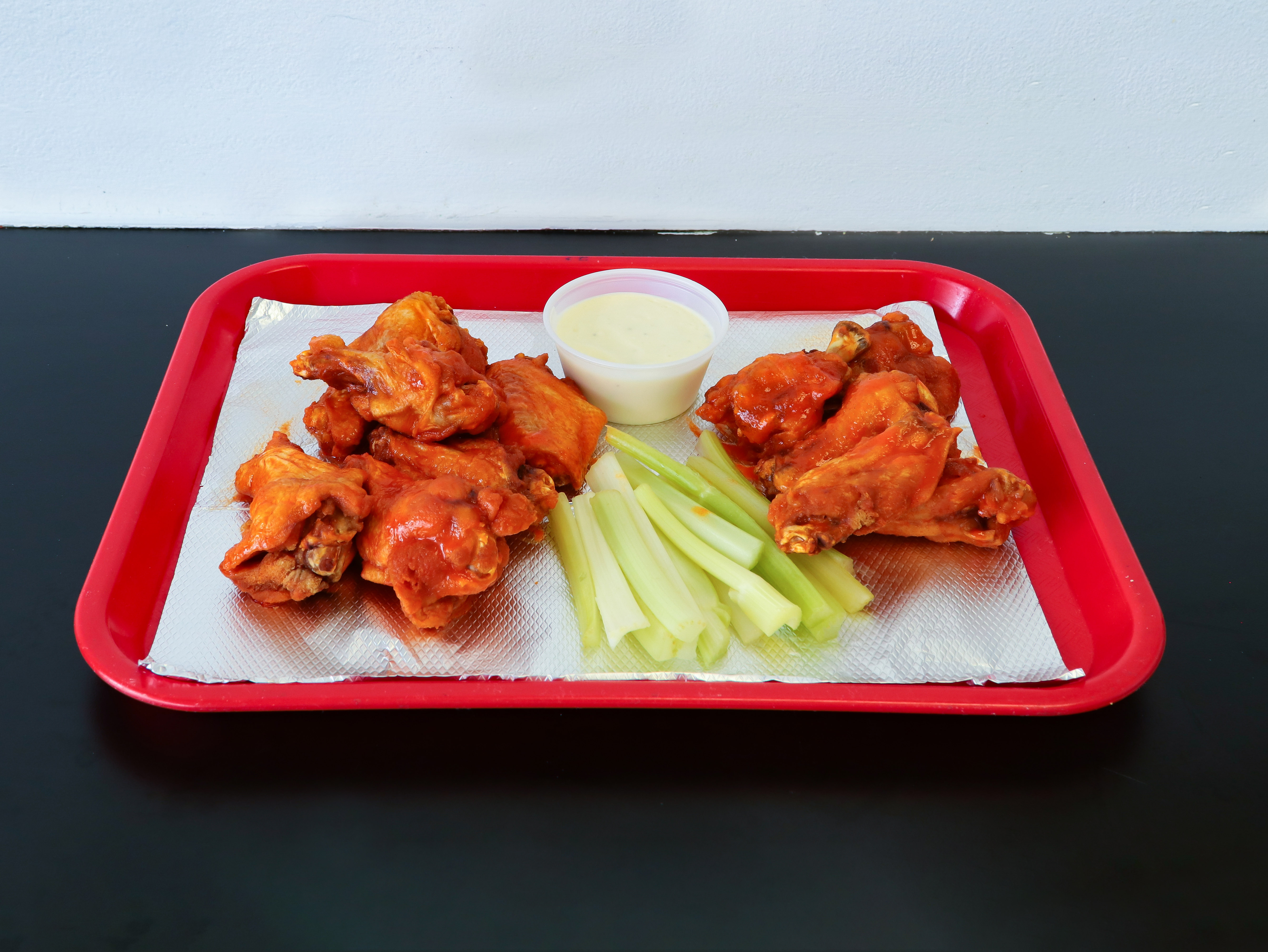 Order Jumbo Wings food online from Franconi's Pizzeria store, Huntingdon Valley on bringmethat.com