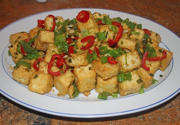 Order 8. Salt and Pepper Tofu food online from King Kong Chinese Restaurant store, Oakland on bringmethat.com
