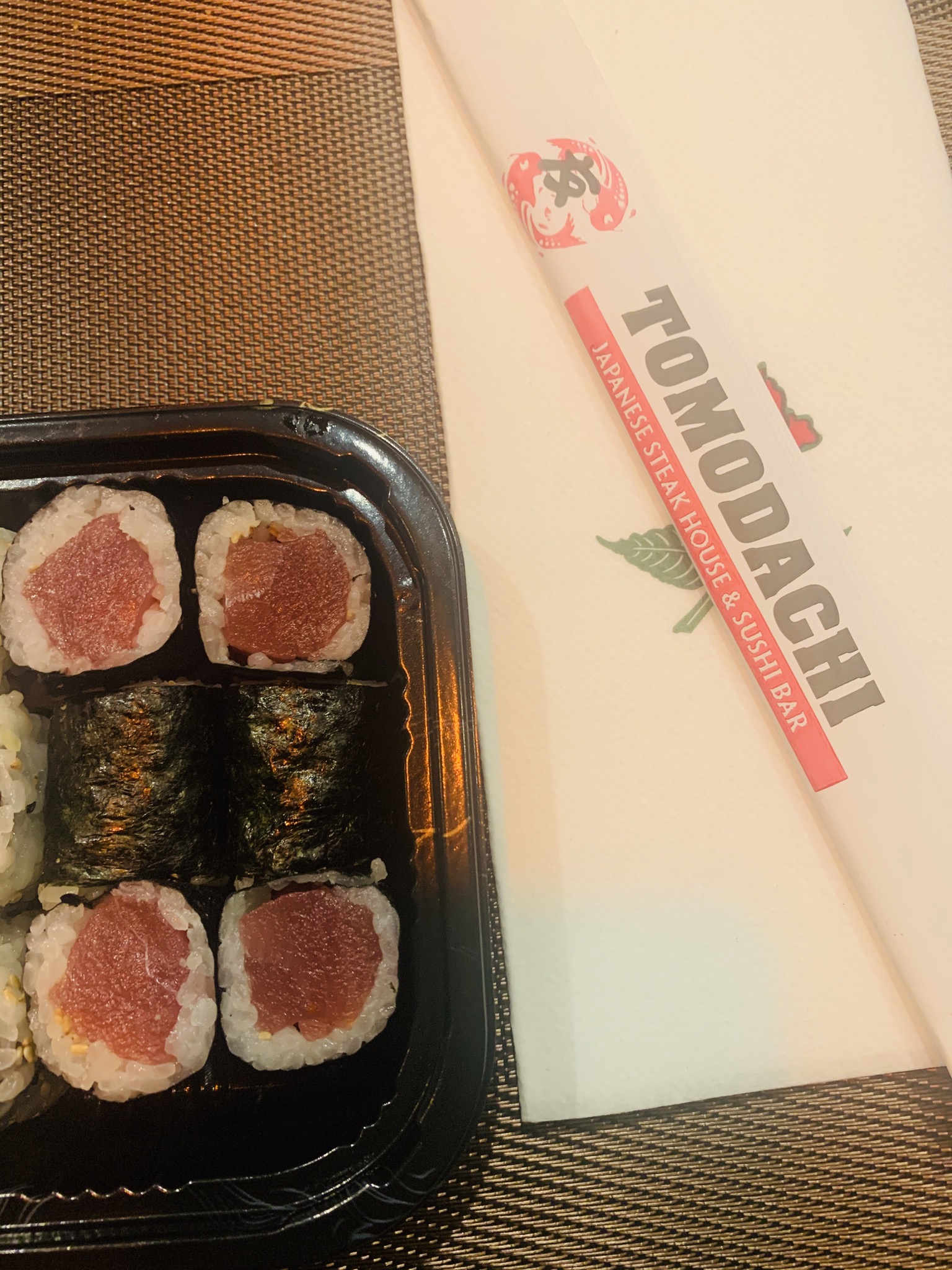 Order 1. Tuna Roll food online from Tomodachi Japanese Steakhouse & Sushi Bar store, Royersford on bringmethat.com